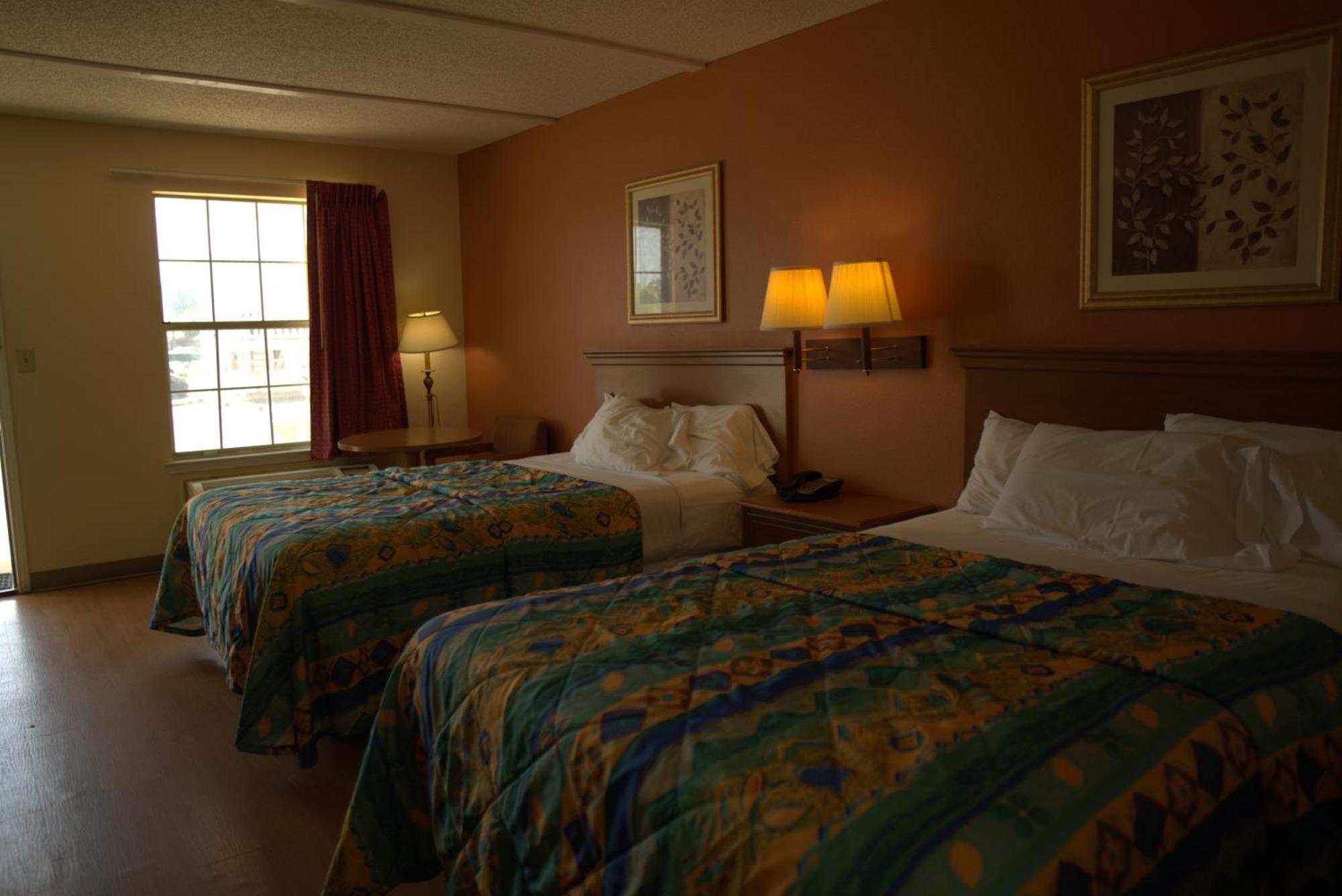 Key West Inn - Chatsworth Buitenkant foto